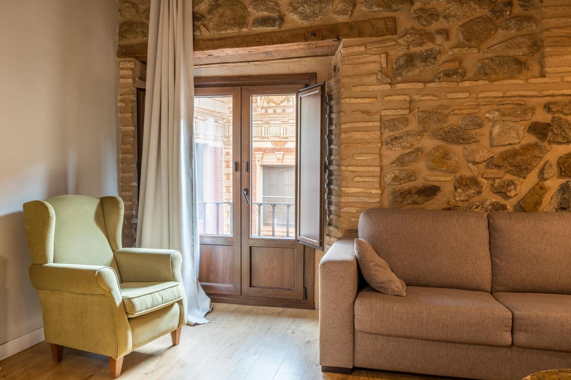 Apartamentos Santa Fe Toledo Exterior photo